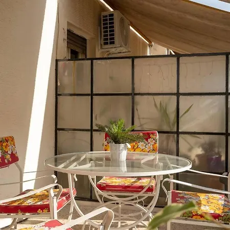 Apartment Classy & Comfy 1 Bd Apt 4' To Acropolis