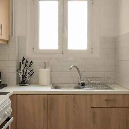 Classy & Comfy 1 Bd Apt 4' To Acropolis Apartment